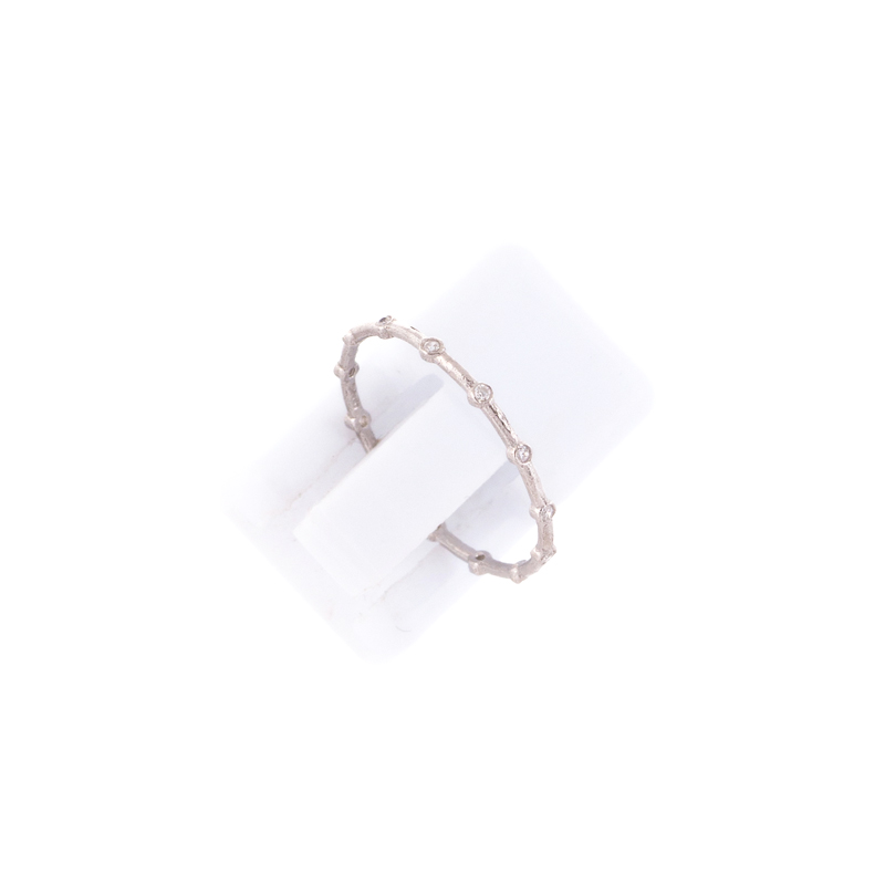 Δαχτυλίδι από Επιπλατινωμένο Ασήμι και Λευκά Κρύσταλλα Ζιργκόν